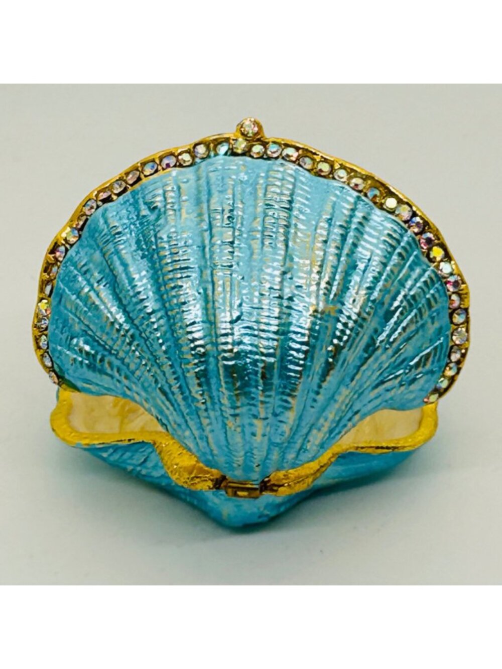 Turquoise Enamel Clamshell Trinket Box With Rhinestones Pearl-Inlaid Interior - Picture 7 of 12